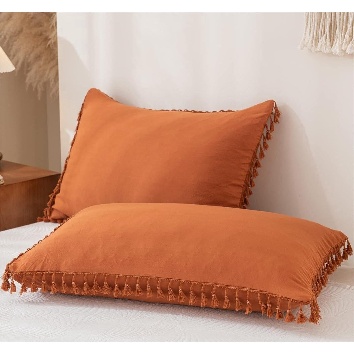Set de 2 huse pentru perne Freyamy Bohemian, 40 x 80 cm, Ciucuri, stil boho chic, Microfibra, Fermoar, culoare Caramel