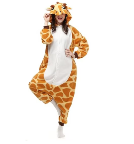 Pijama tip onesie pentru adulti, marimea S, material fleece si poliester, model girafa, Multicolor