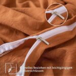 Set de 2 huse pentru perne, 40 x 80 cm, Ciucuri, stil boho chic, Microfibra, Fermoar, Caramel - imagine 4