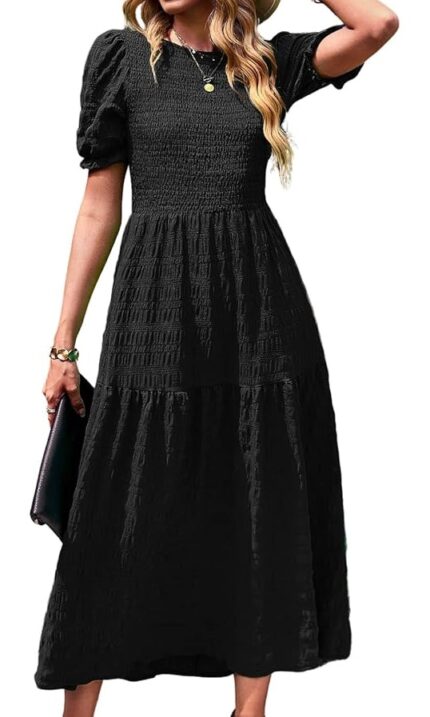 Rochie lunga, eleganta, maneci scurte, decolteu rotund, croiala in A, marimea M, negru