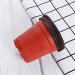 Set 50 ghivece plastic 9x7x8 cm, cu orificii pentru drenaj, ventilatie optima, rosu inchis - imagine 2